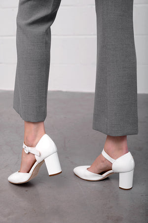 Joana Ve Shoe - white