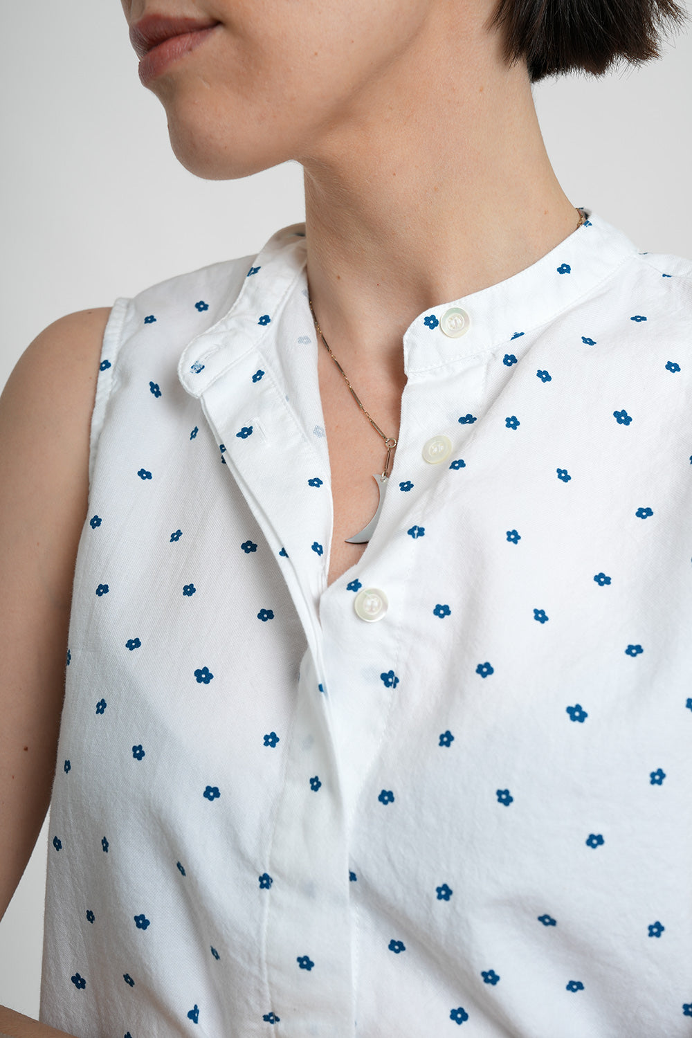 Cathy 1090 Blouse - flowers white
