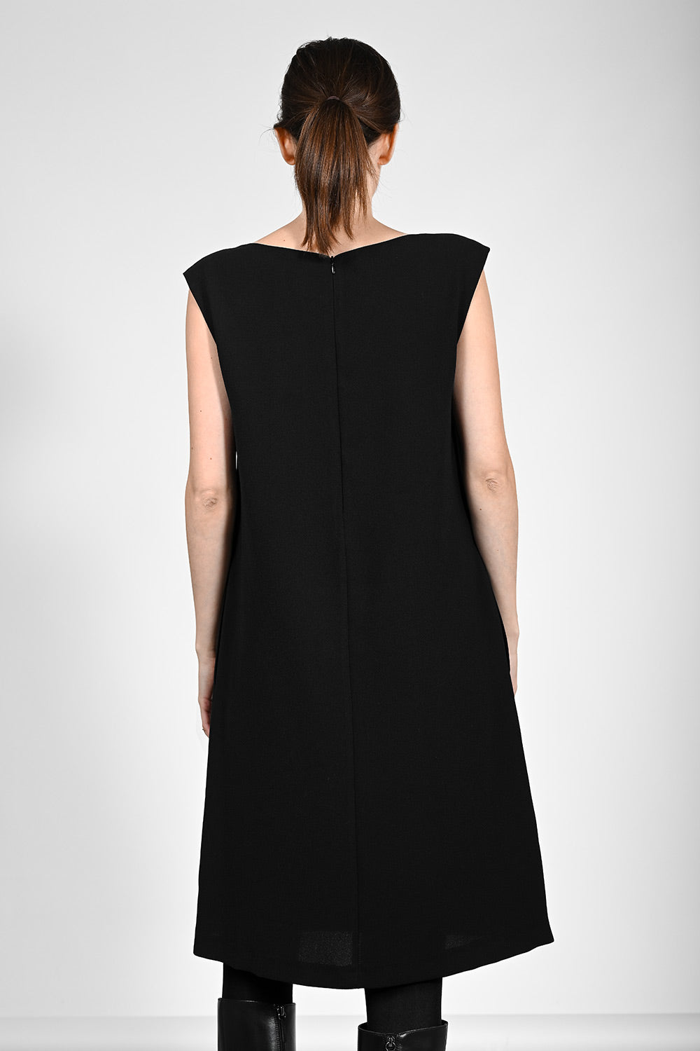Asemi 033 Dress - black
