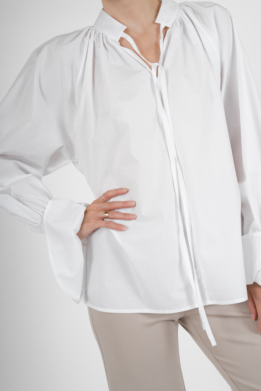 Charlotte Blouse - white