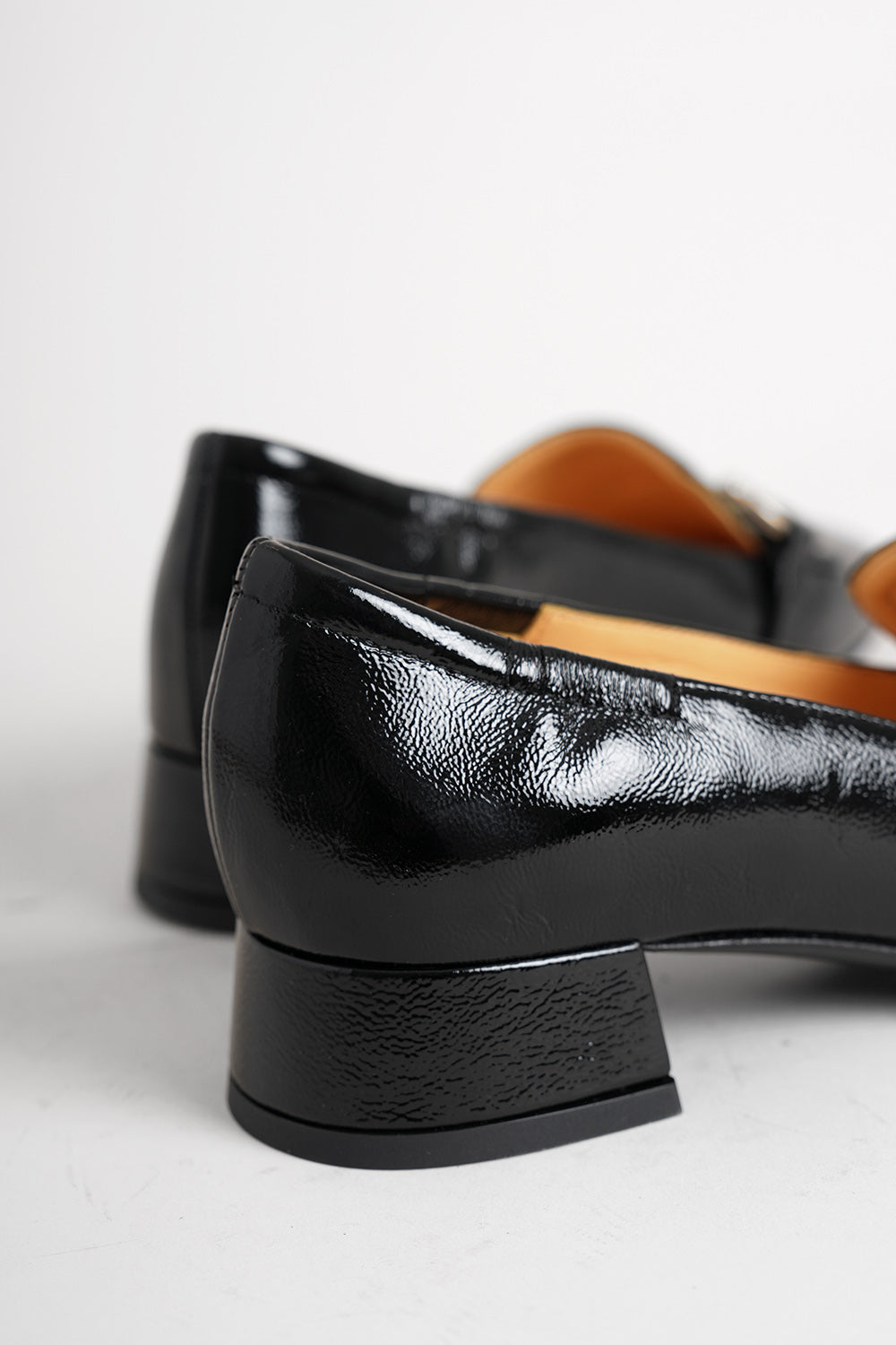 Elona Napl Shoe - black