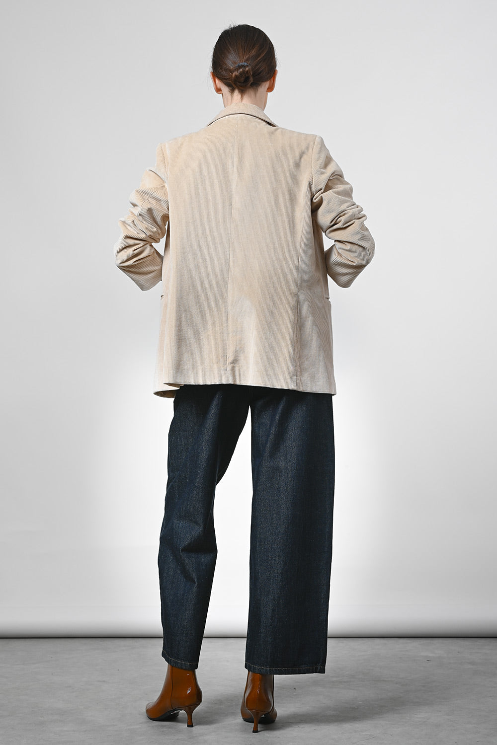 Inu 652 Jacket - camel