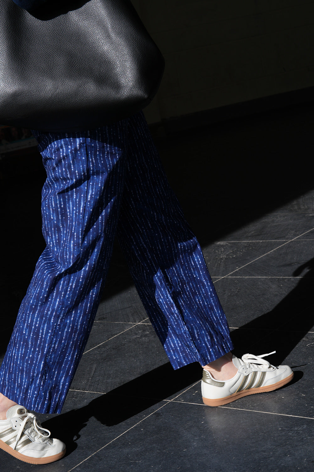 Pierre 860 Pants - universe