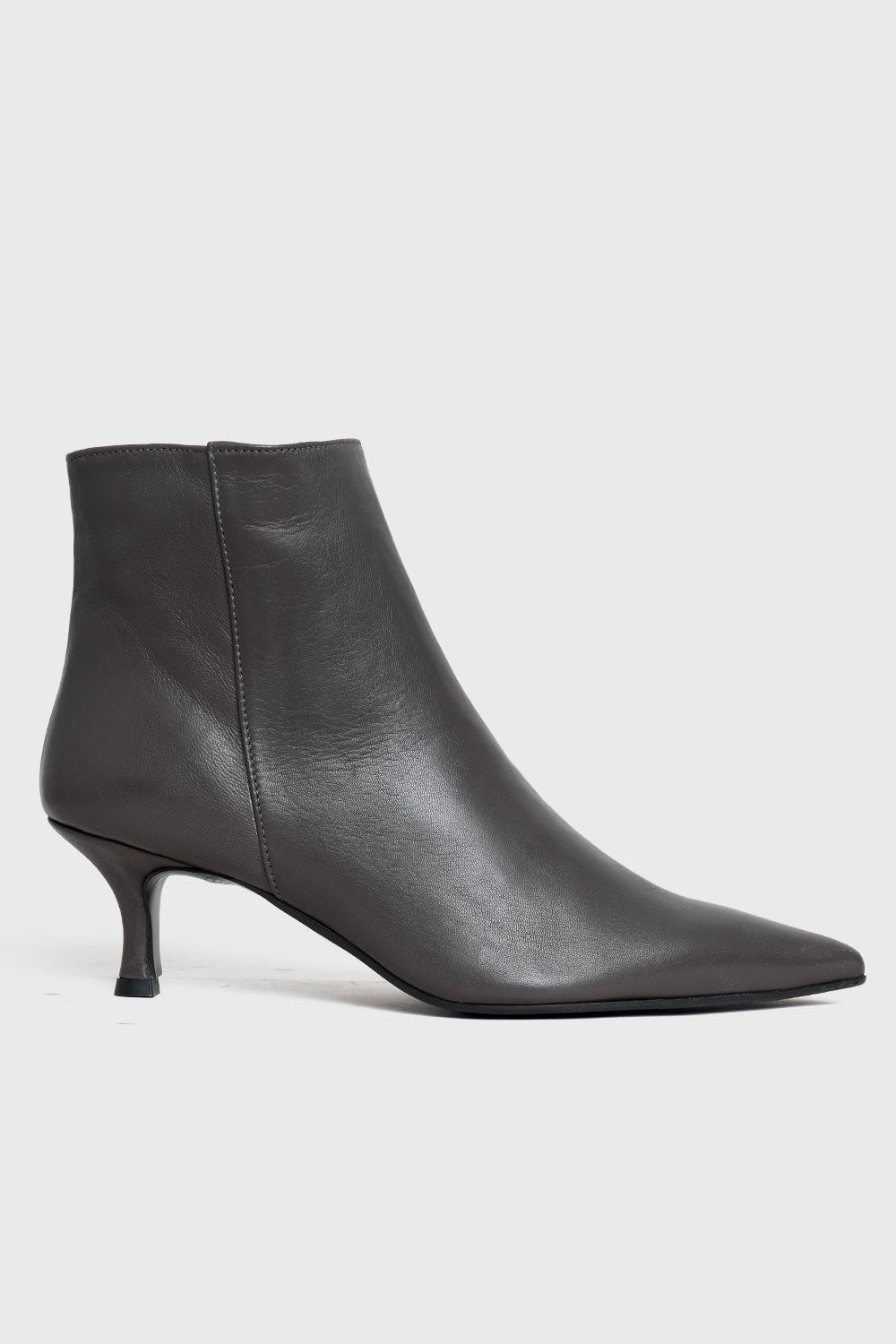 Liz Nap Boots - elephant