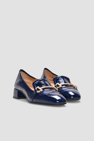 Elona Ve Shoe - night
