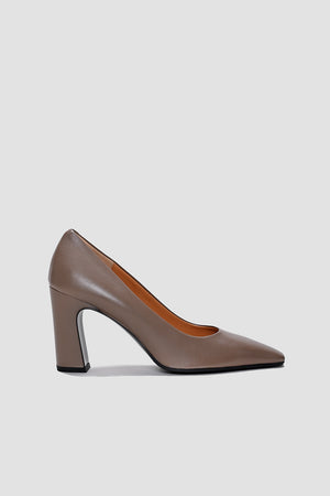 Isabella Nap Shoe - taupe