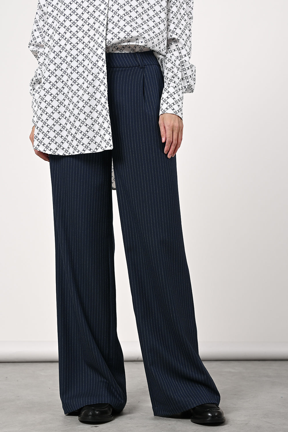 Puba 933 Pants - blustripe
